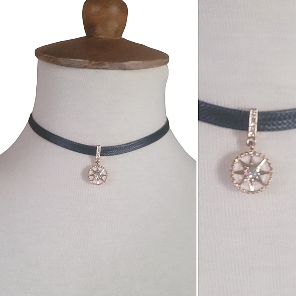 Vintage Gold and Rhinestone‎ Starburst Leather Band Choker